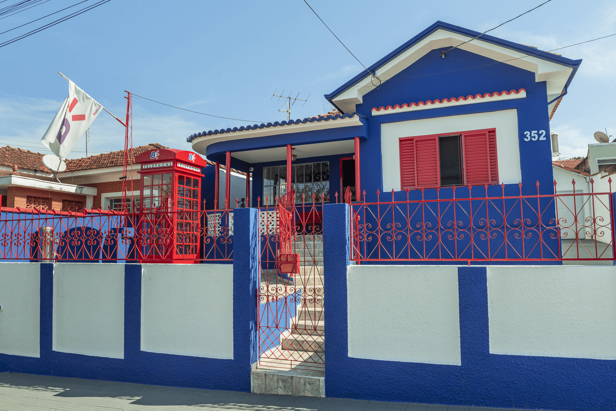 Primeira fachada da BeBlue